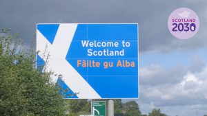 Photo of sign with "Welcome to Scotland" and "Failte gu Alba" on it